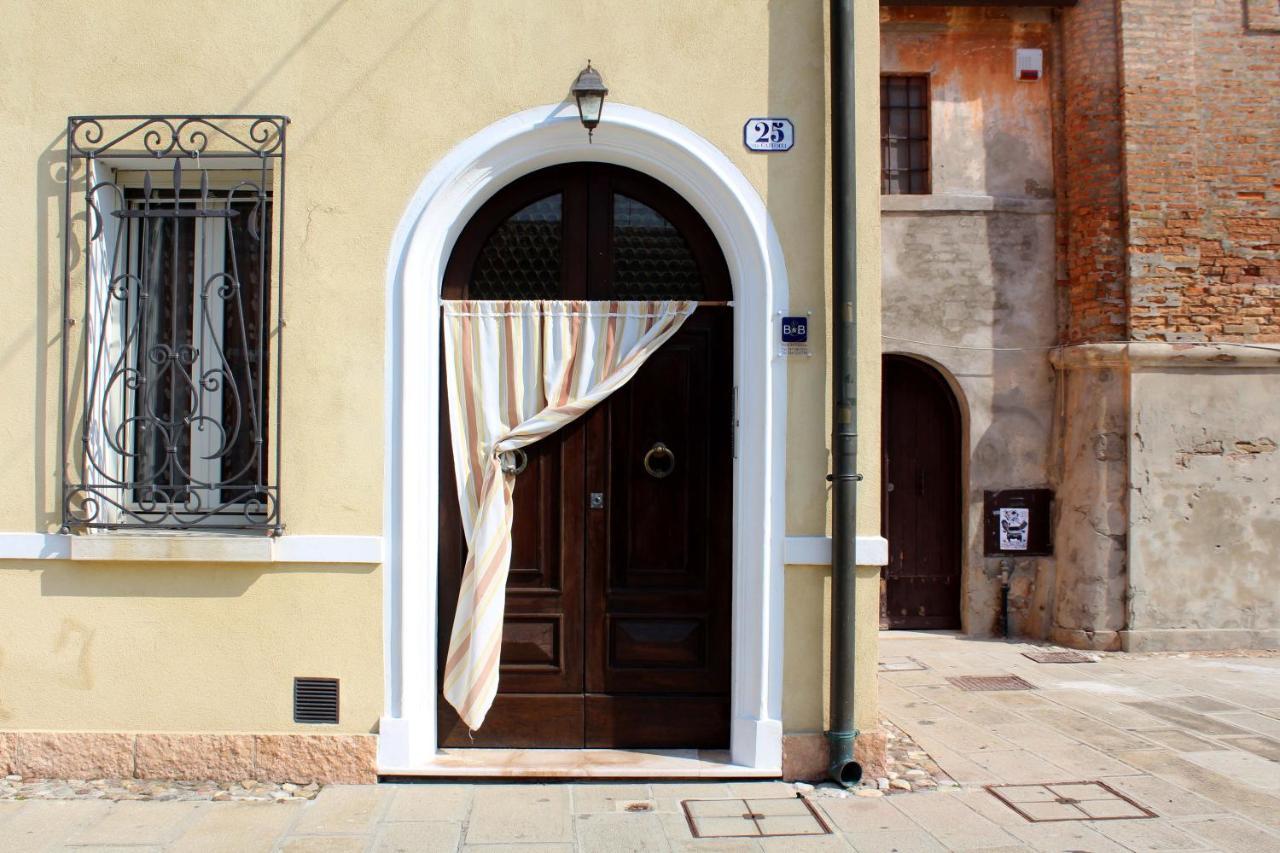 Porta del Carmine Comacchio Exterior foto
